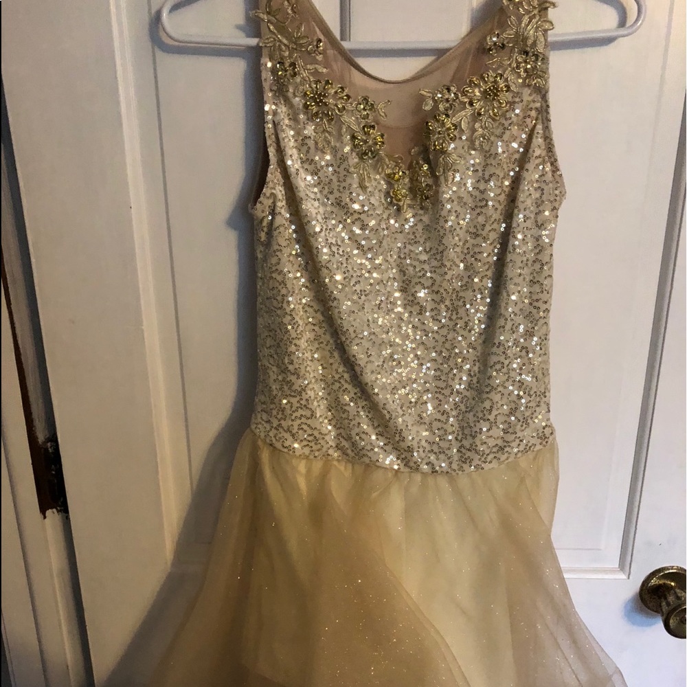 dance costume